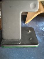 3-in-1 Ladestation schwarz guter Zustand Iphone/Xiaomi