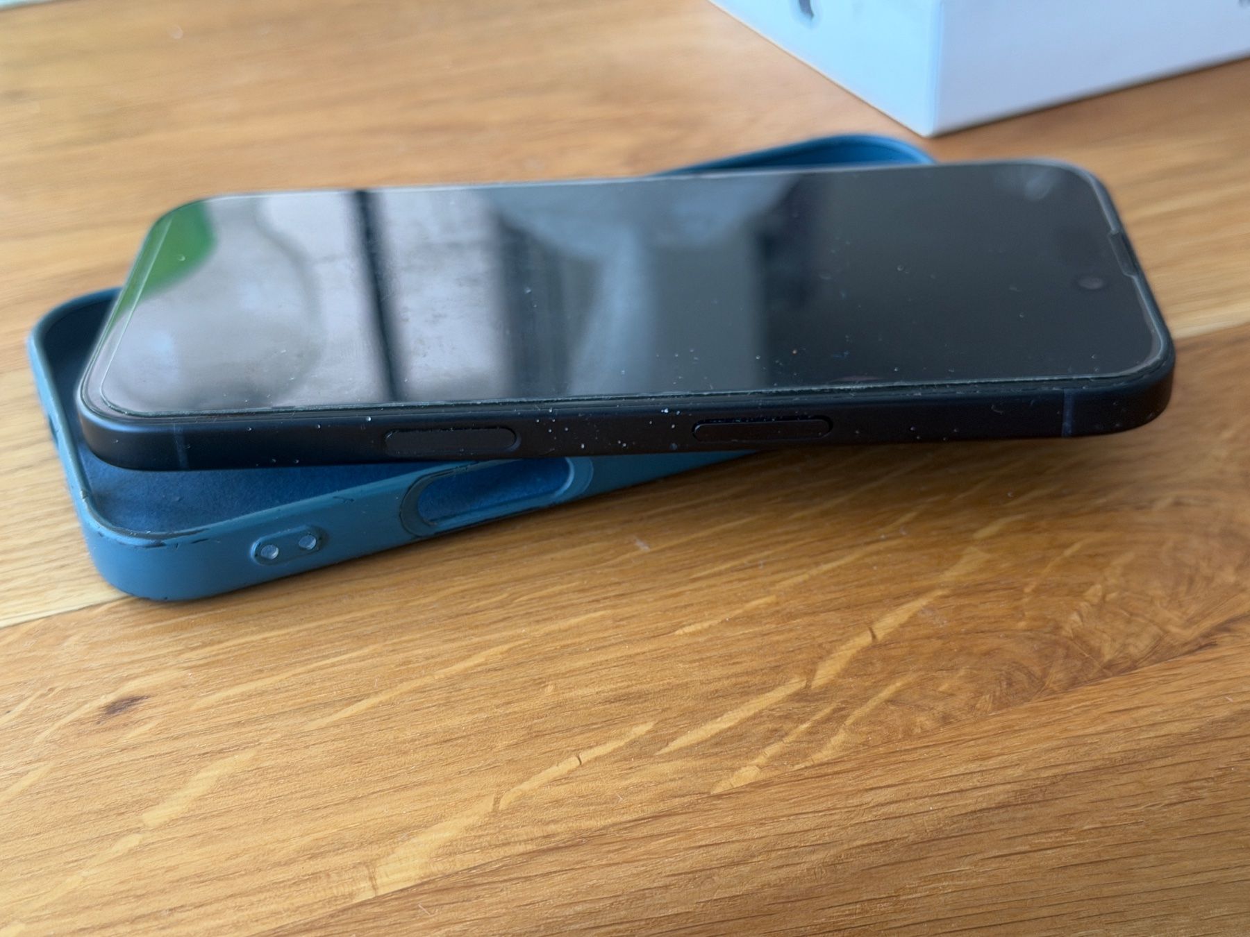 Apple Telefoni cellulari / Smartphones: iPhone 16, 128 GB, Schwarz – Usato da Burgdorf venduto da Shawndx 4