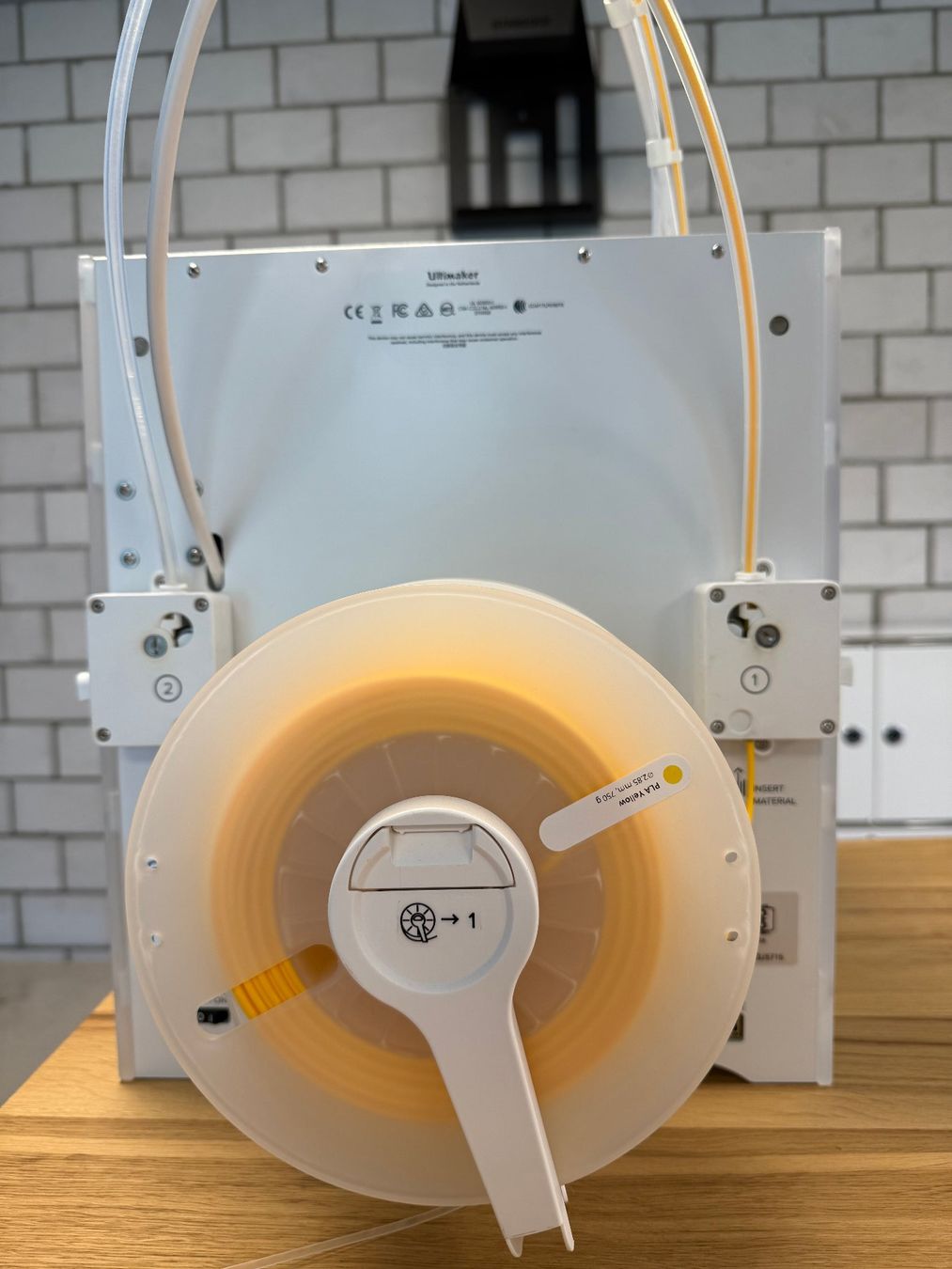 Ultimaker Stampanti 3D: 3D Drucker Ultimaker 3 mit viel PVA Material – Usato da Zug venduto da db6_dg58 2