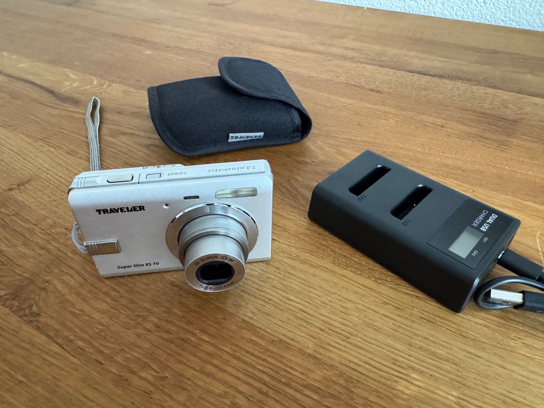 Fotocamera: TRAVELER Super Slim XS 70 – Usato da Frauenfeld venduto da mani.s 1