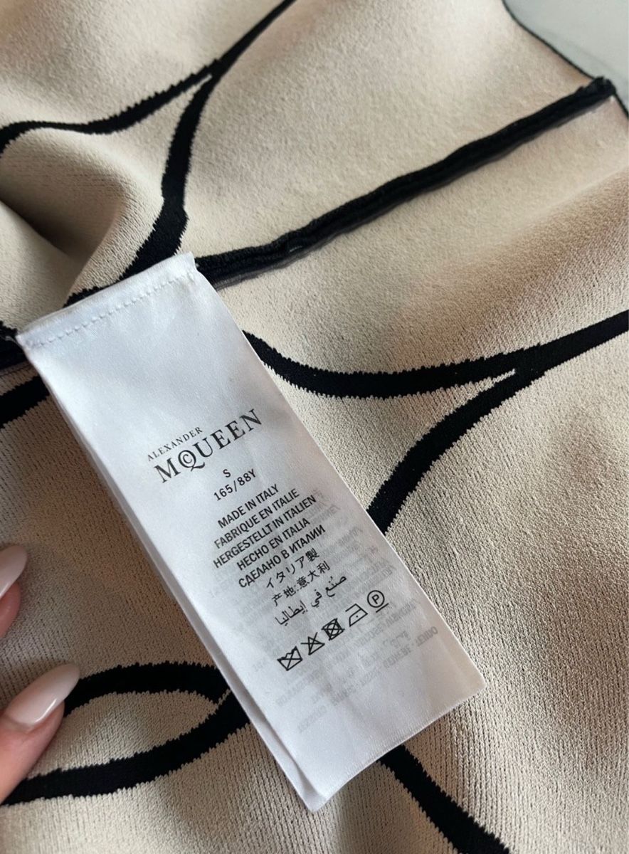 Alexander Mcqueen Kleider: Alexander McQueen Kleid Gr. S – Neu (gemäss Beschreibung) aus Uznach von Resa5 1