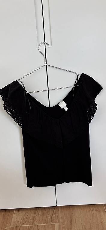 T-shirt: Magliettina H&M – Usato da Locarno venduto da Tiz89