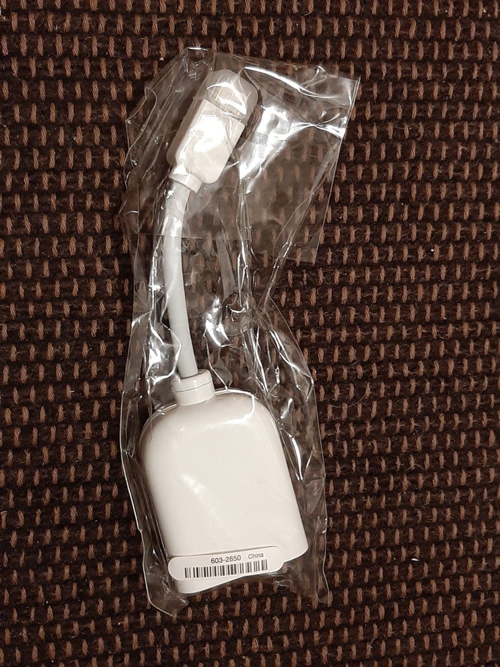 Apple Cavi: Apple Mini VGA to RCA S-video AV Cable – Usato da Porza venduto da ulletta1 1