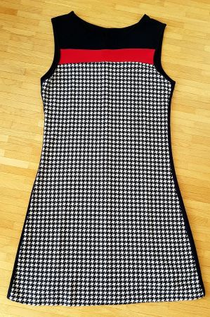Belle robe pied de poule