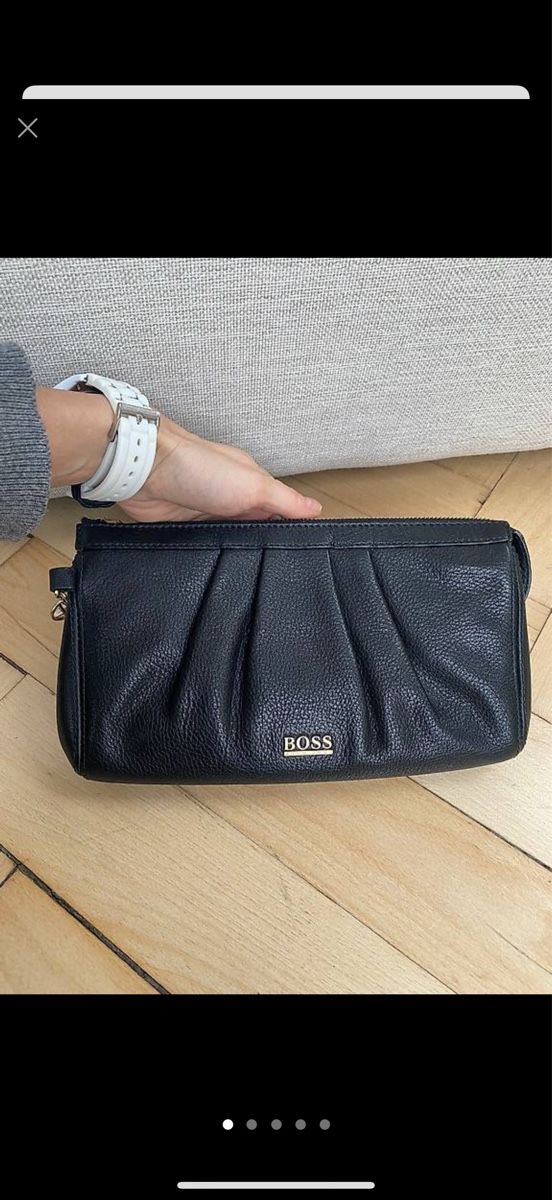 Hugo Boss Borse da donna: Tasche von Hugo Boss – Usato da Zürich venduto da Andaluca
