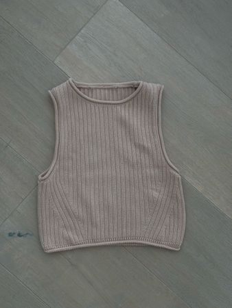 Bershka bauchfreies Top aus Garn in Rosa