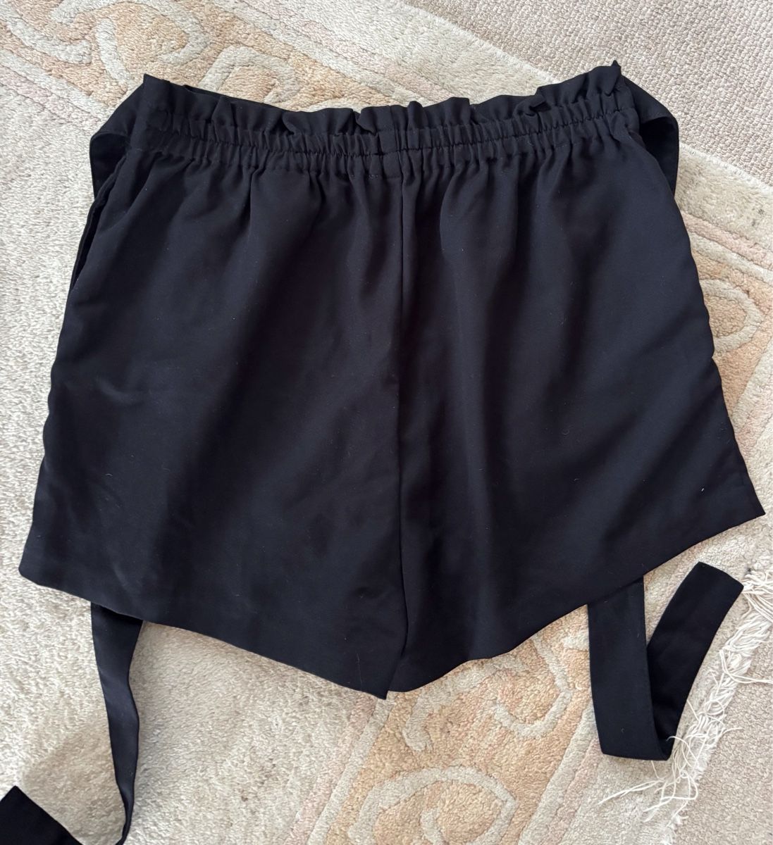 Pantaloni: Kurze Stoffhosen – Usato da Eggersriet venduto da car_w5cl 3
