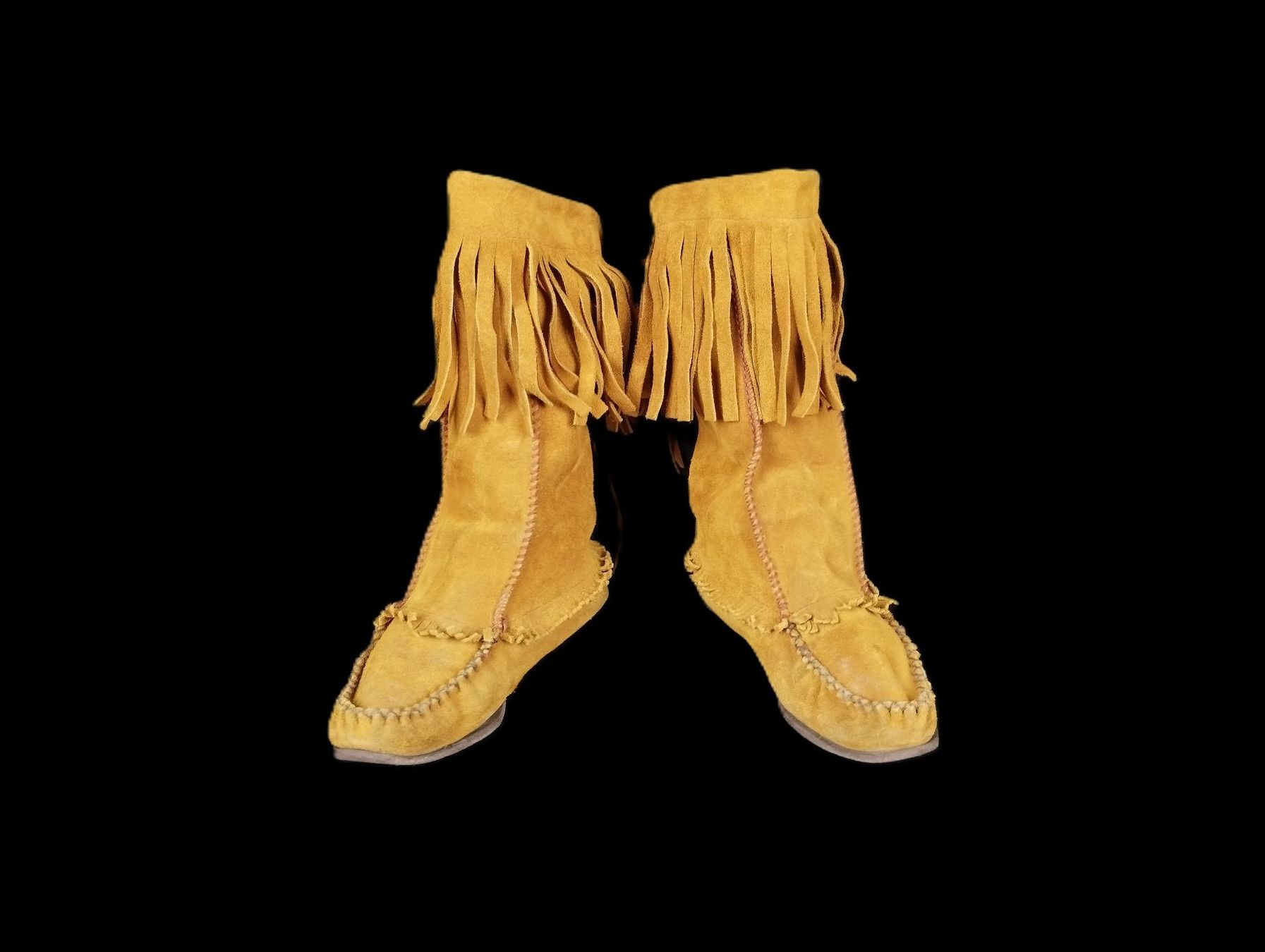 Scarpe da donna: Wildleder Indianer-Stiefel Gr. 40 – Usato da Schübelbach venduto da Restwert_Schubelbach