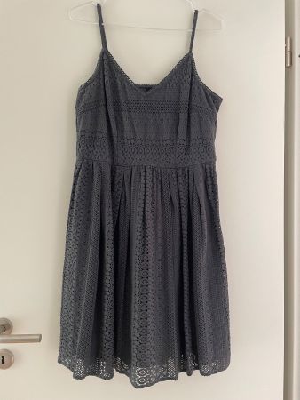 Kleid von Vero Moda - Gr. M