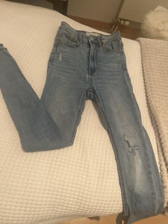 Damen Jeans Stradivarius Skinny Super High Waist Grösse 32