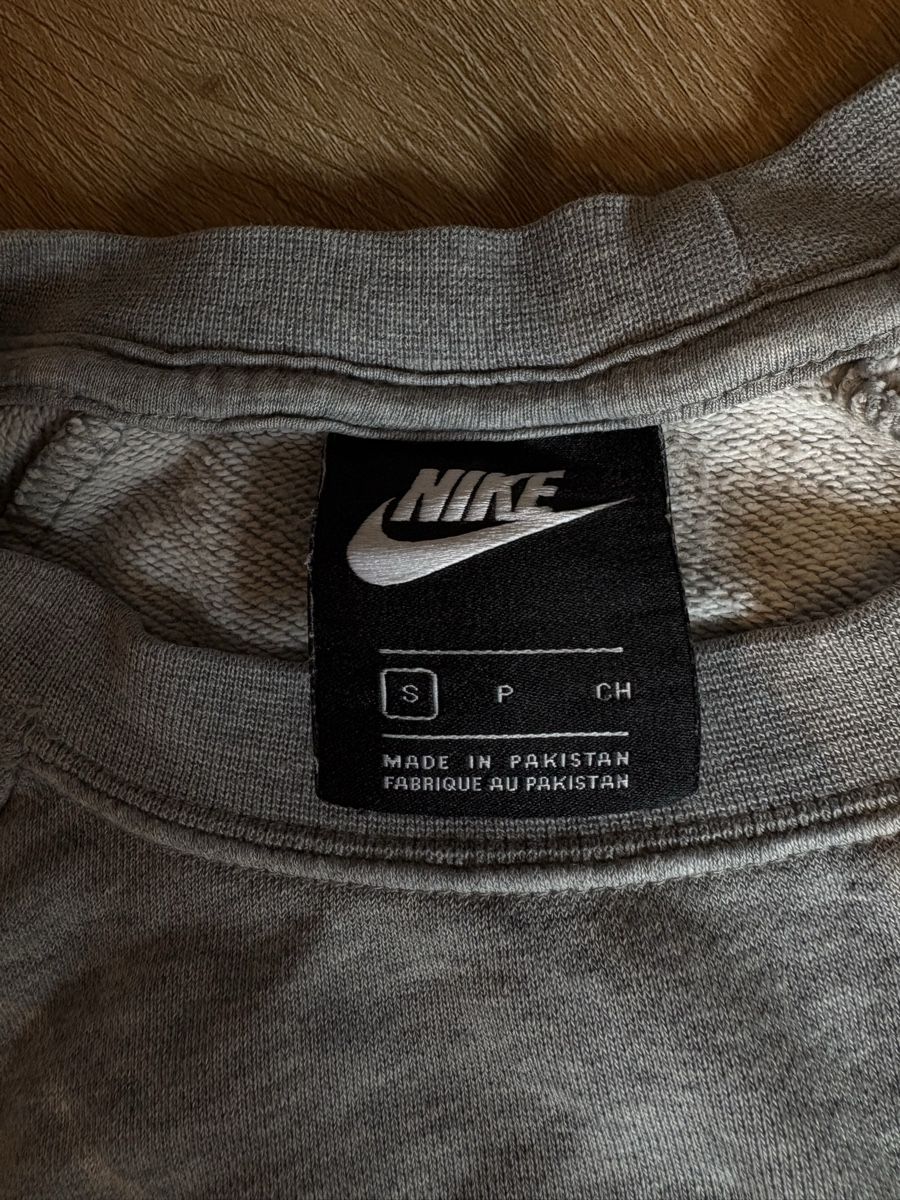 Nike Pulls & Sweat-shirts: Nike Sweater  – D'occasion à Ersigen par mob_pc6d 1