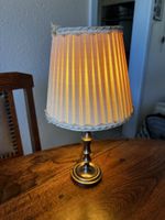 Nachttischlampe mit Stoffschirm gebraucht