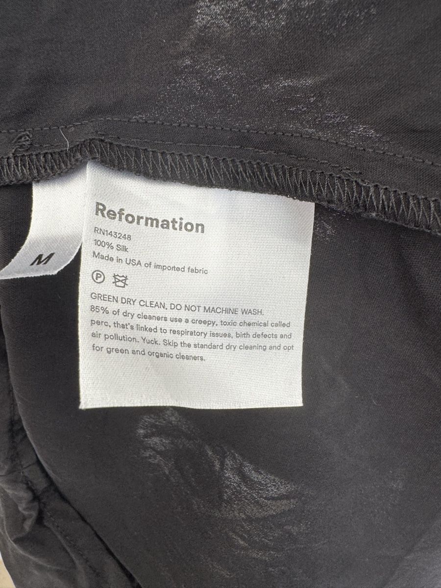 Reformation Tops: Reformation Silk Top – Neu (gemäss Beschreibung) aus Zürich von di_archive 6