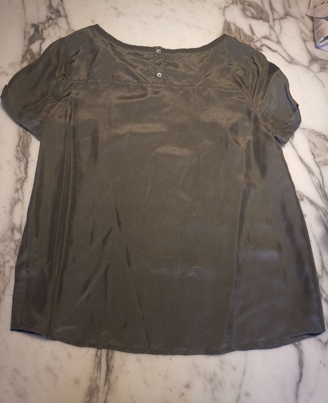 Tommy Hilfiger T-shirt: Tommy Hilfiger Seidenshirt – Usato da Uerikon venduto da pink_flamingo 2