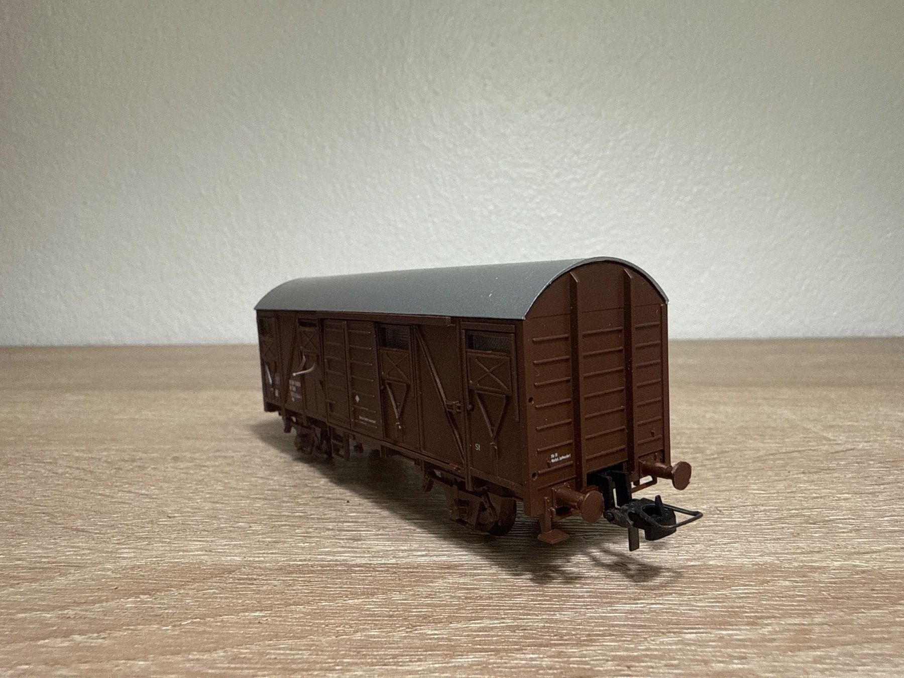 Roco Modellini di ferrovie: Roco Güterwagen ÖBB H0 (95) – Usato da St-Aubin-Sauges venduto da Lo_Go 3