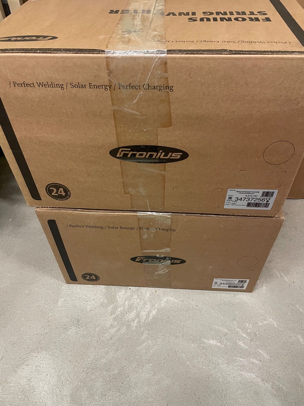 Fronius Onduleurs: Fronius Symo Advanced 15.0-3-M – Neuf avec emballage d'origine à Langenthal par urs_7zfg 1