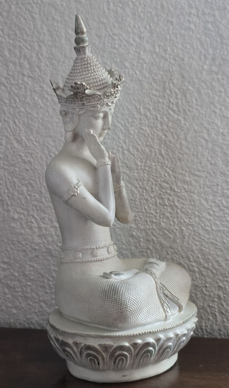 Figuren: Buddha Figur sitzend  neuwertig – Gebraucht aus Rheinsulz von Gilea 1