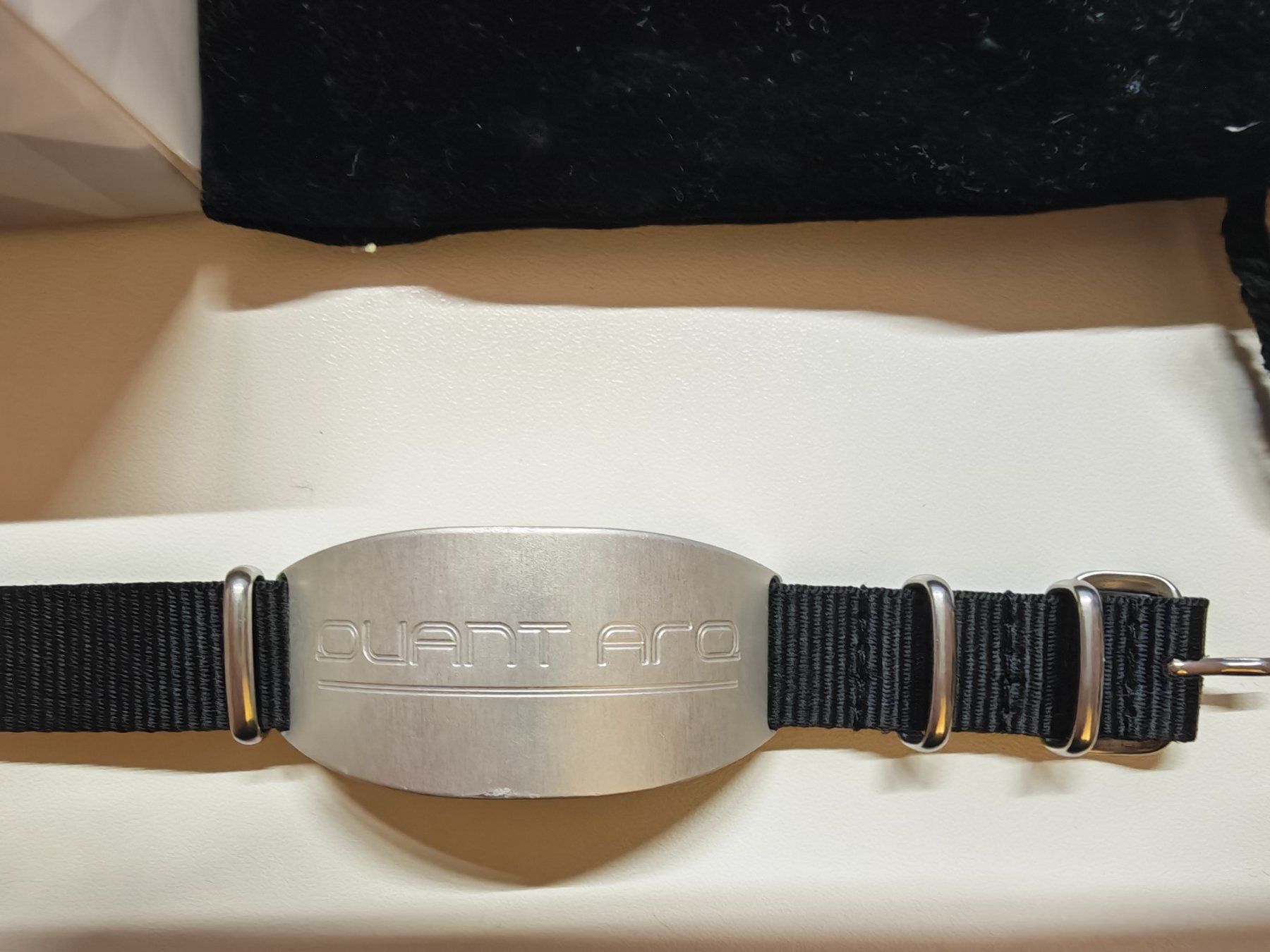 Bracciali & Braccialetti: Quant Arq Armband – Usato da Liestal venduto da Kratzilla 2