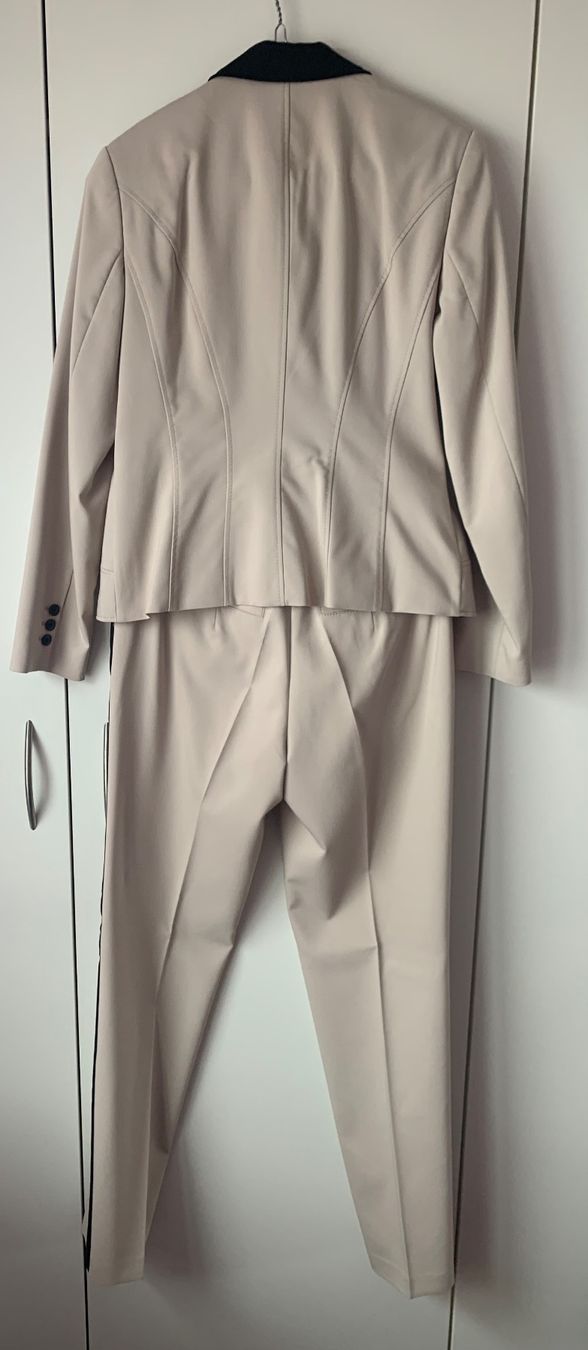 Taifun Pantaloni: Pantalon de tailleur Taifun environ taille 36 – Usato da Colombier NE venduto da Nikkon 2