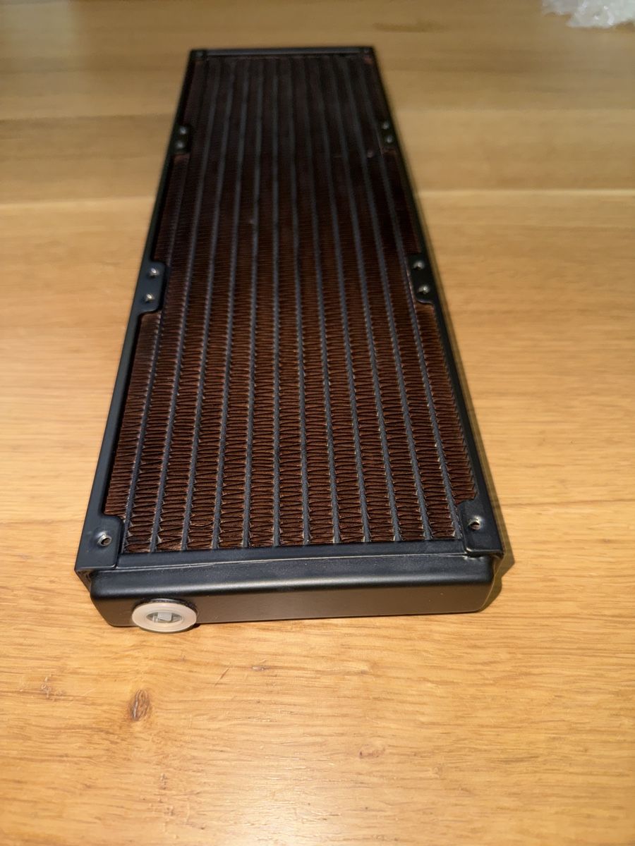 PCs: MagiCool Xflow Cooper Radiator 360 Slim – D'occasion à Horw par Moik 2