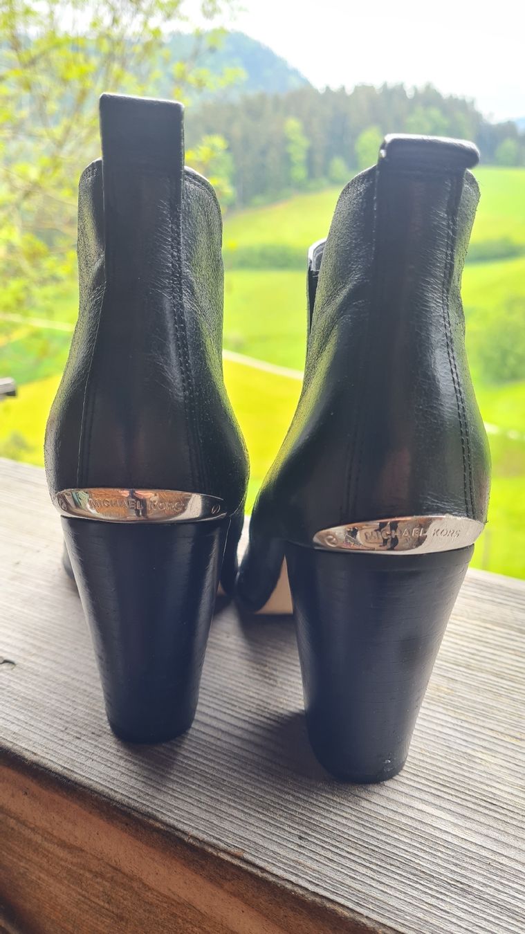 Scarpe da donna: Michael Kors Pumps – Usato da Bowil venduto da Sabinep 3