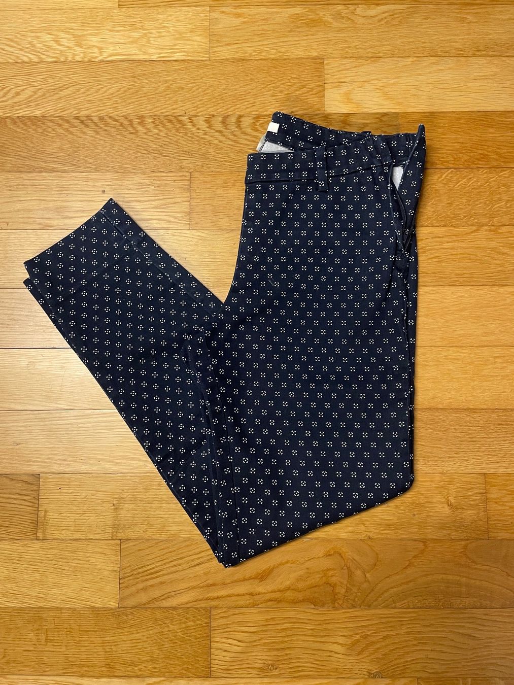 H&M Pantalons: H&M Knöchelhose 34 – D'occasion à Zürich par Sonnenschein_ 2