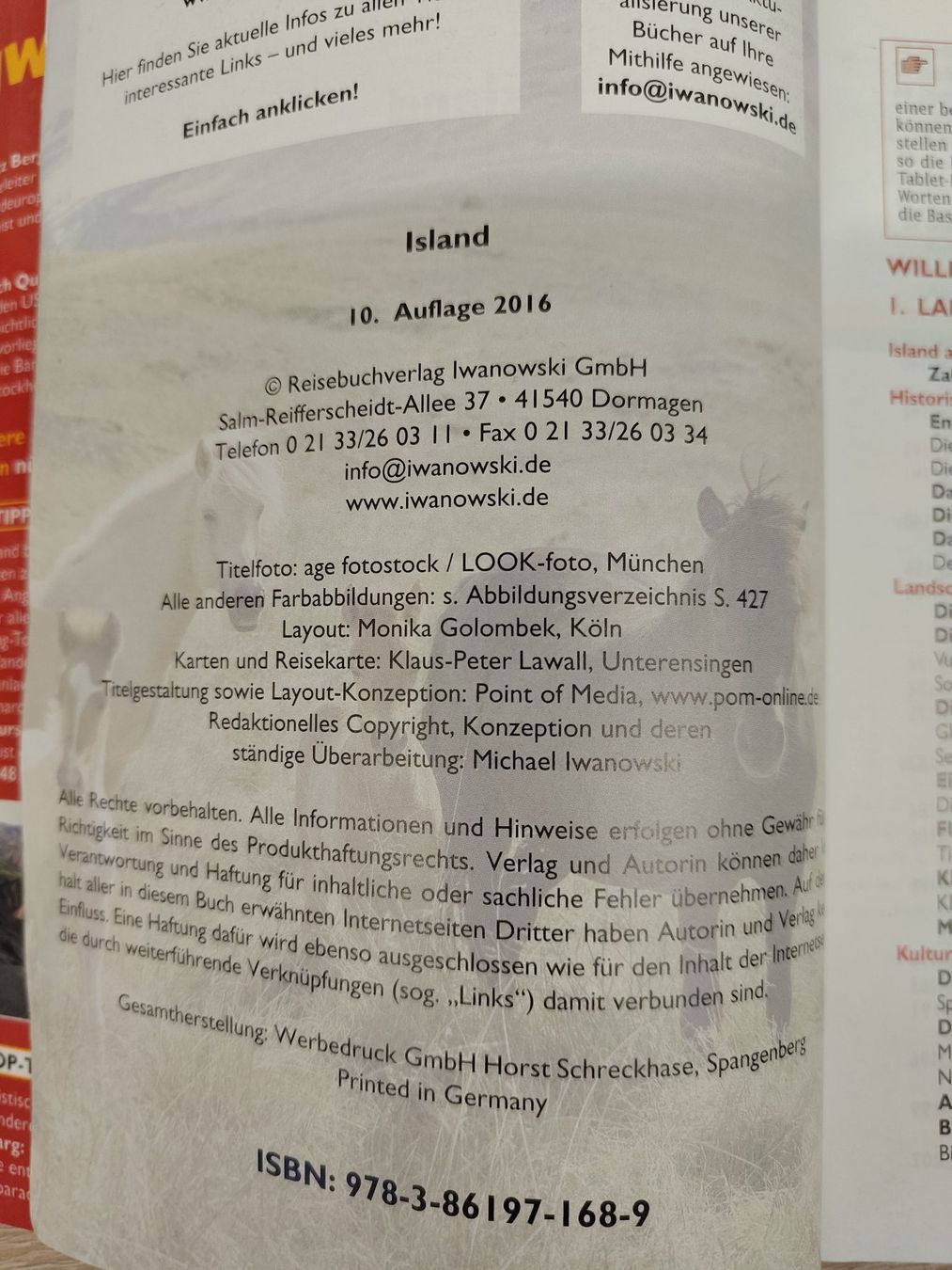 Libri: Island Reiseführer von Iwanowski's – Usato da Steinen venduto da aislynn 1