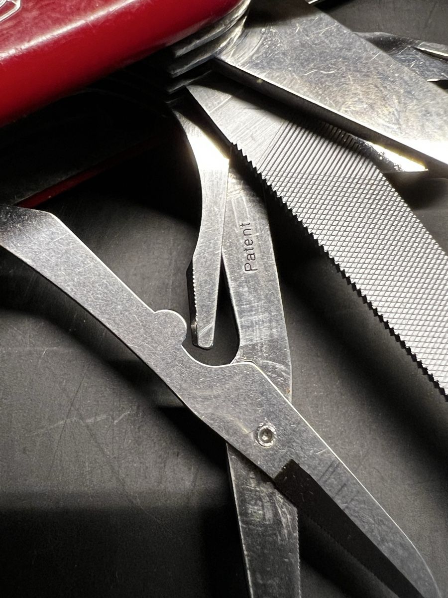 Victorinox Taschenmesser: Victorinox Motorist Schweizer Taschenmesser – Gebraucht aus Niederwangen BE von KFI 7