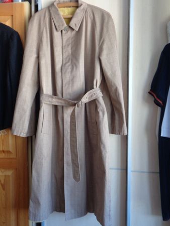 Mantel Yves Saint Laurent, Gr. L/XL