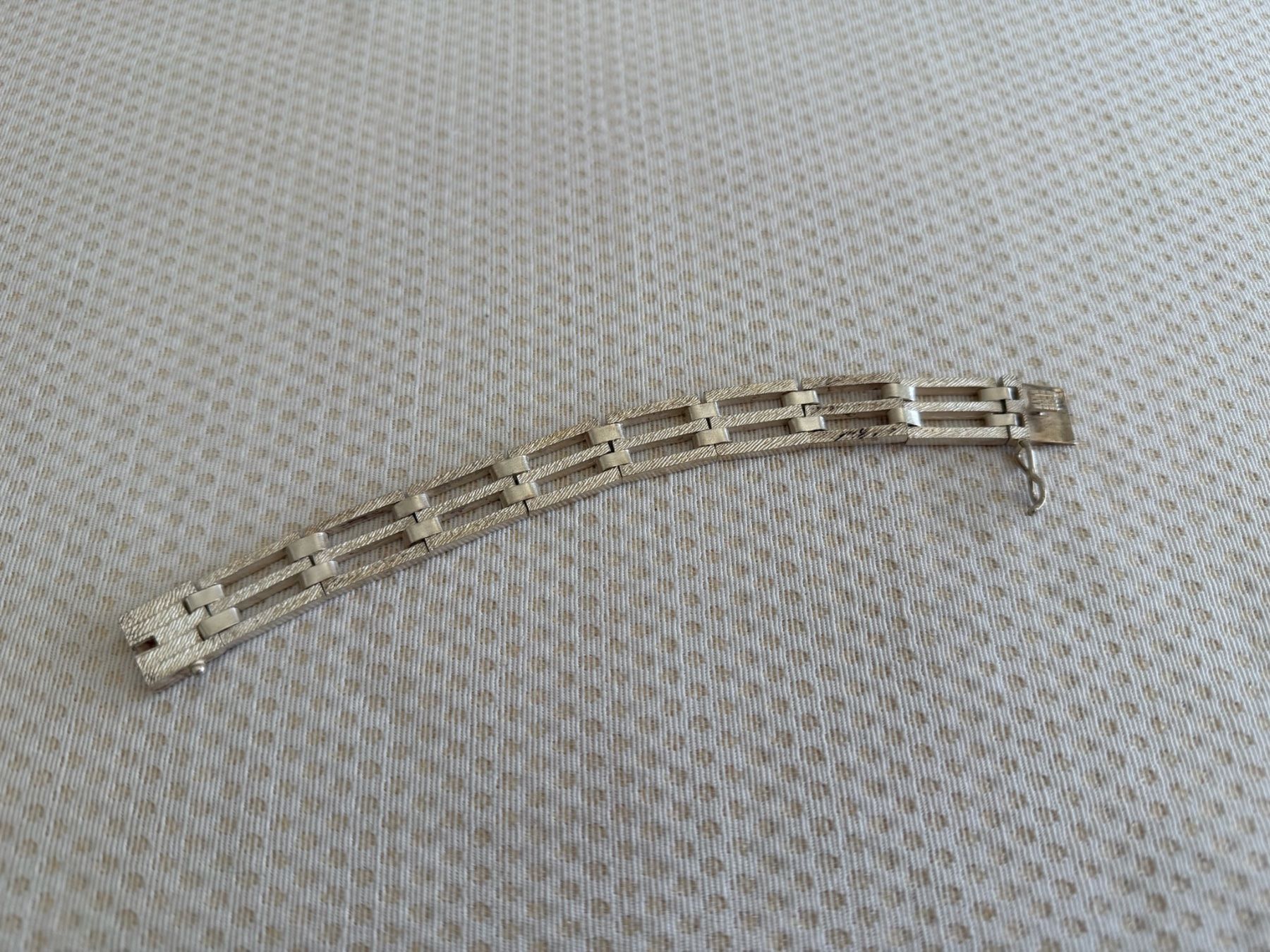 Bracciali & Braccialetti: Bracelet en argent 925 – Usato da Sion venduto da accroshoes