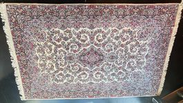 Kerman "1000 Blumen" - Hochwertiger Teppich für Kenner