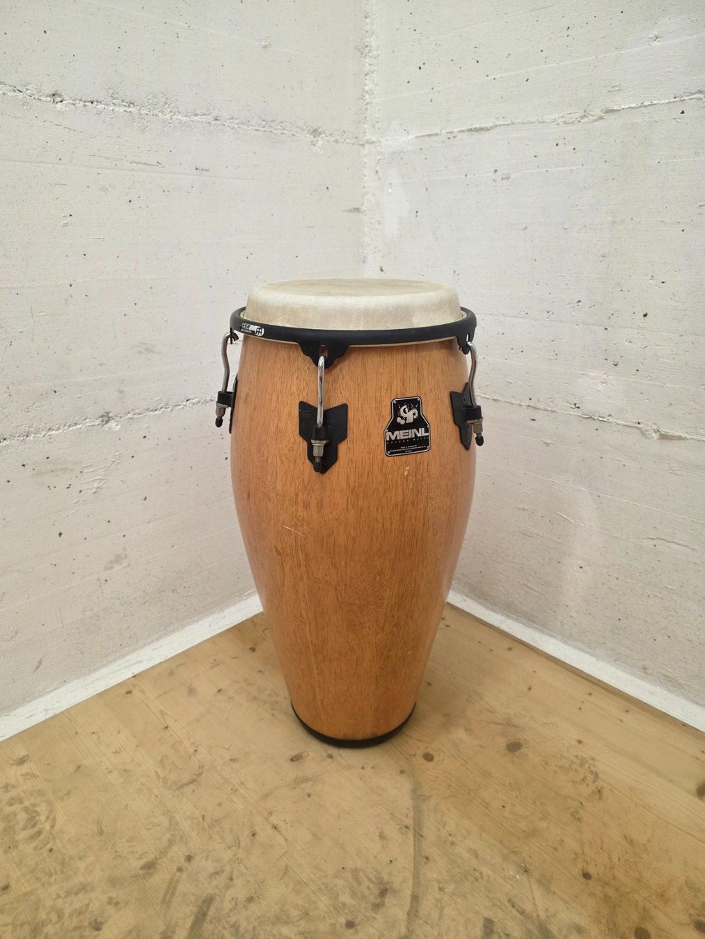Meinl Strumenti musicali: MEINL Conga Percussion Instrument Holz gebraucht – Usato da Münchenbuchsee venduto da LuupBrocki