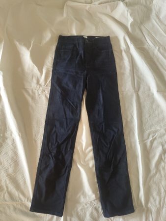 Jeans Frame Le Sylvie dunkelblau Grösse 26 neuwertig