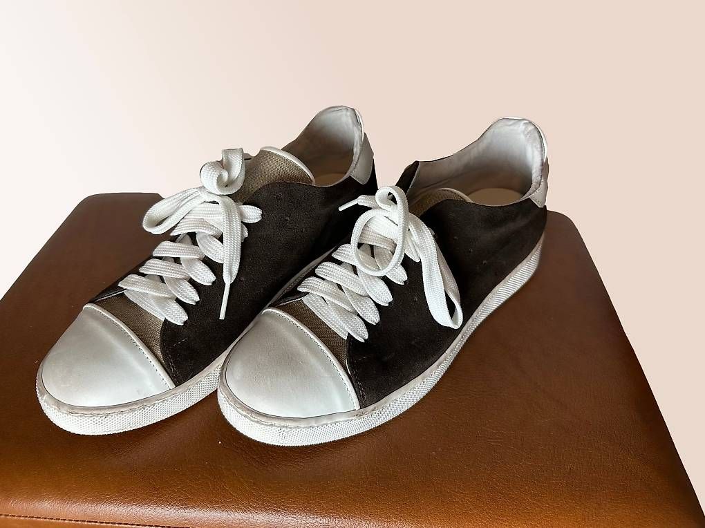 Scarpe da uomo: Braune Sneaker 42 – Usato da Kriens venduto da SupiDupiDeal