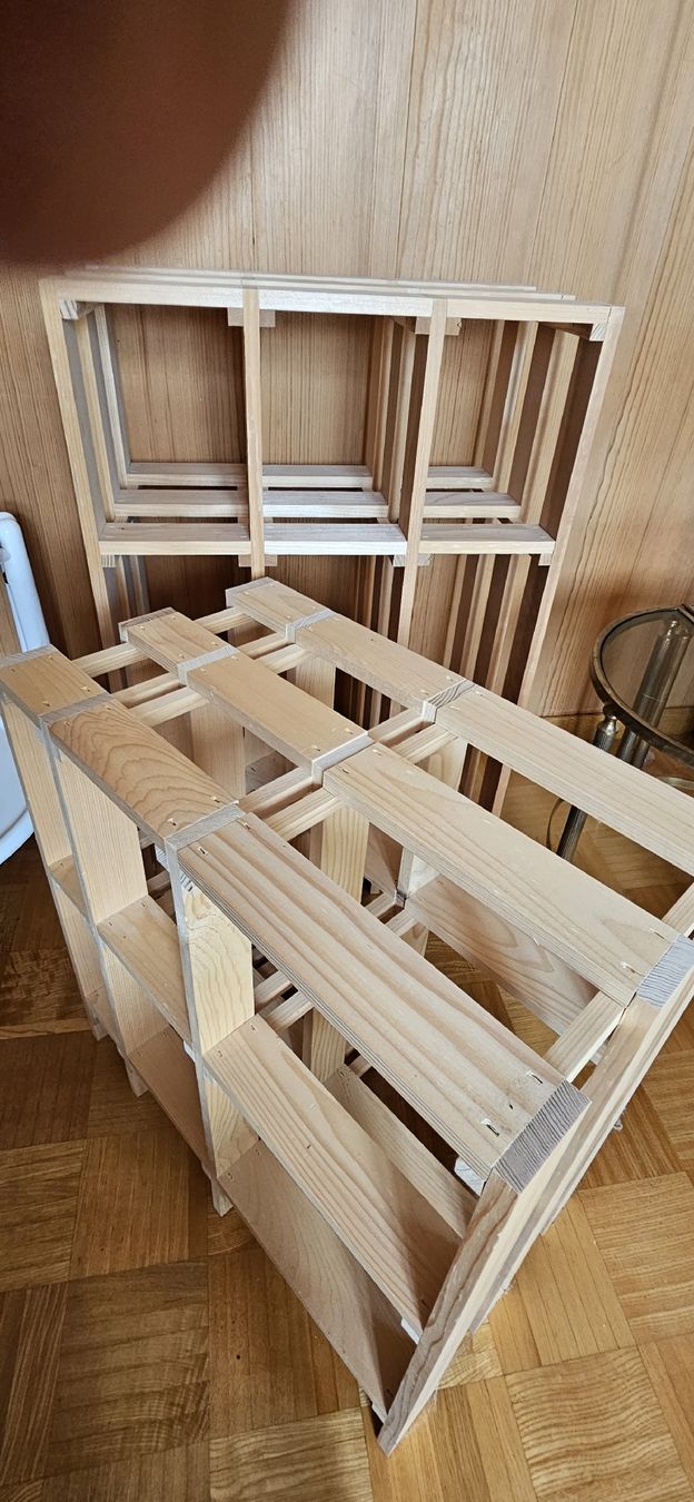 Tutte le decorazioni: Holzgestell, Holzregale x2 – Usato da Belp venduto da Ginus85 5