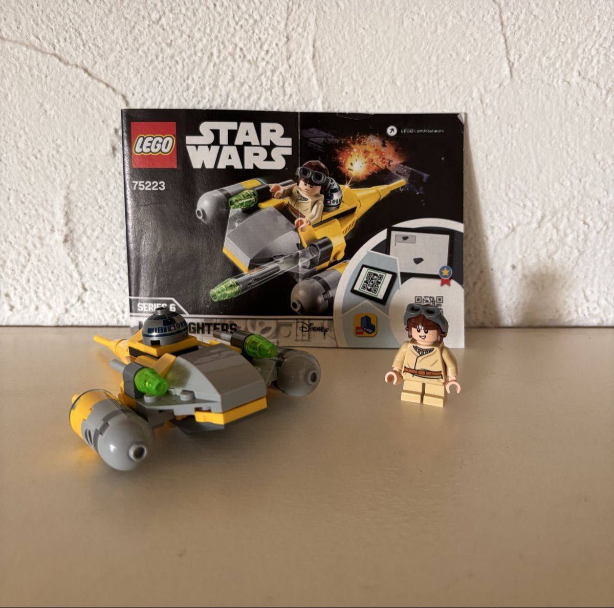 Lego Giocattoli: LEGO Star Wars 75223 Naboo Starfighter Microfighter – Usato da Sissach venduto da Geopatral