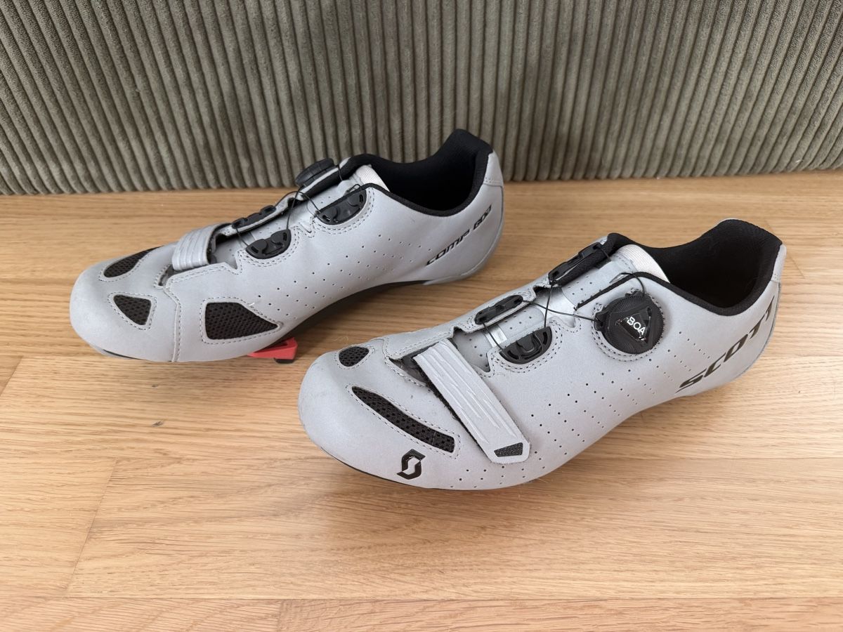 Scott Scarpe da uomo: Scott Rennradschuhe Comp Boa - Grösse 43 grau – Usato da Bern venduto da ITJO1 1
