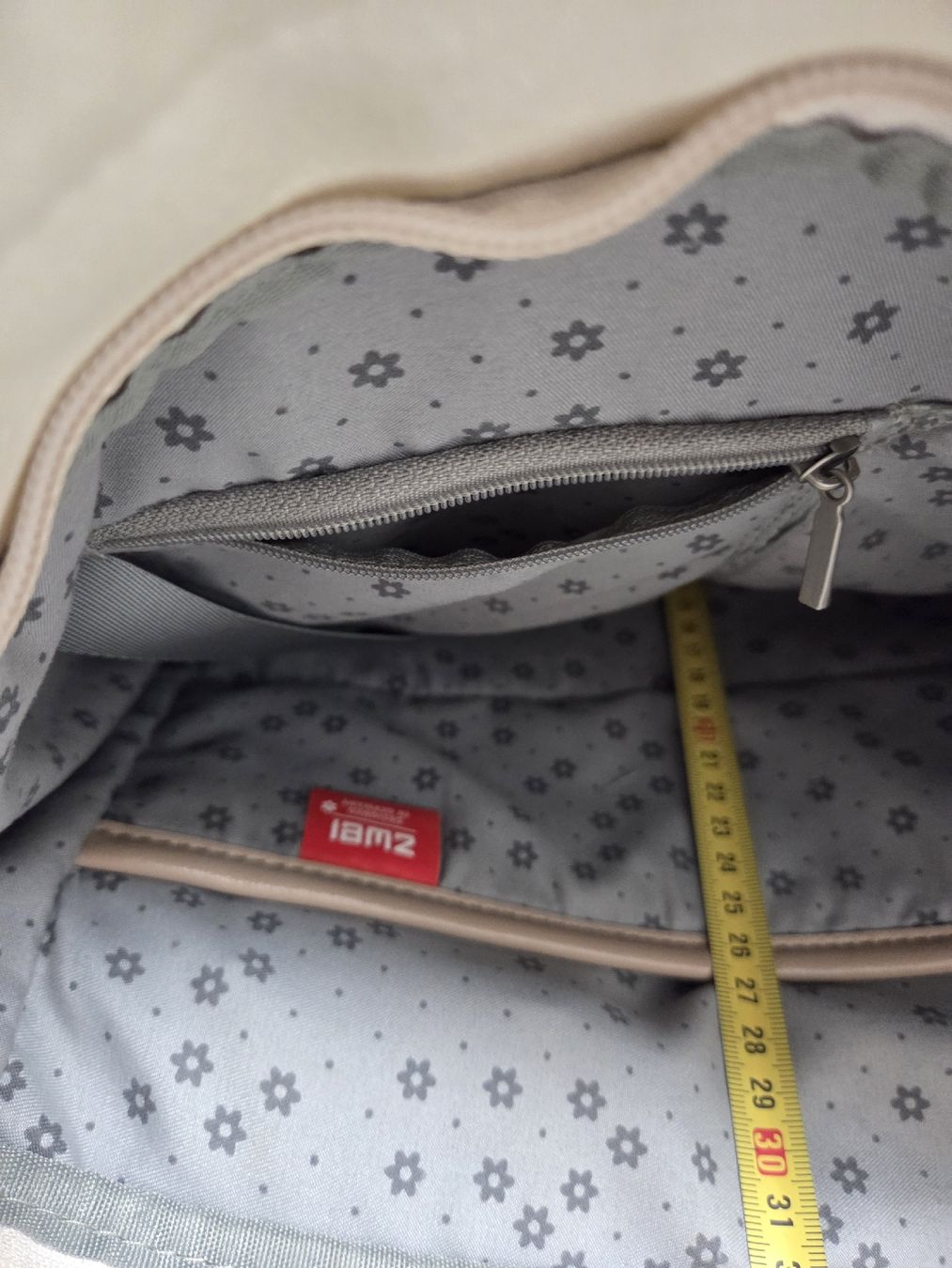 Borse da donna: Zwei Handtasche – Usato da Embrach venduto da Musti20 4