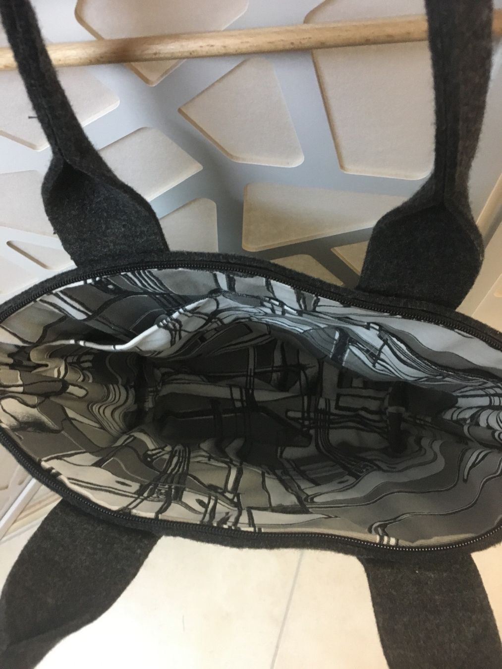 Borse da donna: Ausgefallene Tasche – Nuovo (secondo la descrizione) da Zuchwil venduto da giovannis 1