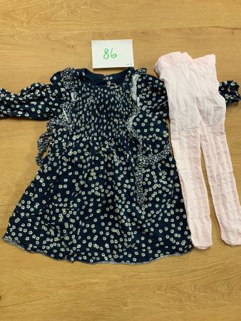 Kleid mit Strumpfhose Blumenmuster blau gebraucht 86