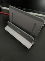 Praktischer, neuwertiger Laptop Ständer von LMP!