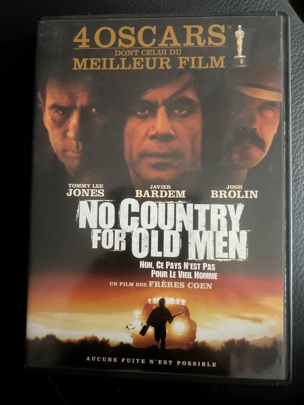Tutti i DVDs: No Country for Old Men, FR EN – Usato da Bouveret venduto da Feelgoodtrading