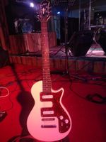 Hagstroem Gitarre Metropolis-S