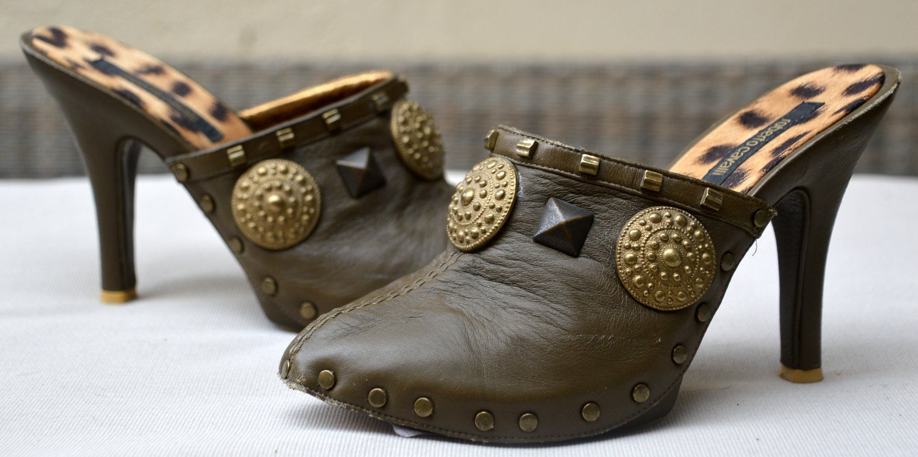Roberto Cavalli Scarpe da donna: Sabots Roberto Cavalli  .37 Schuhe Mules – Usato da Collonges venduto da Auganien 5