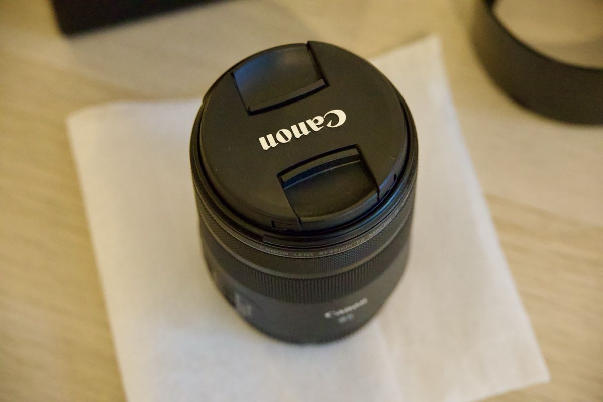 Canon Obiettivi: Canon RF 85 mm F2 Objektiv + OVP – Nuovo (secondo la descrizione) da Koblenz venduto da Joshua_M 3