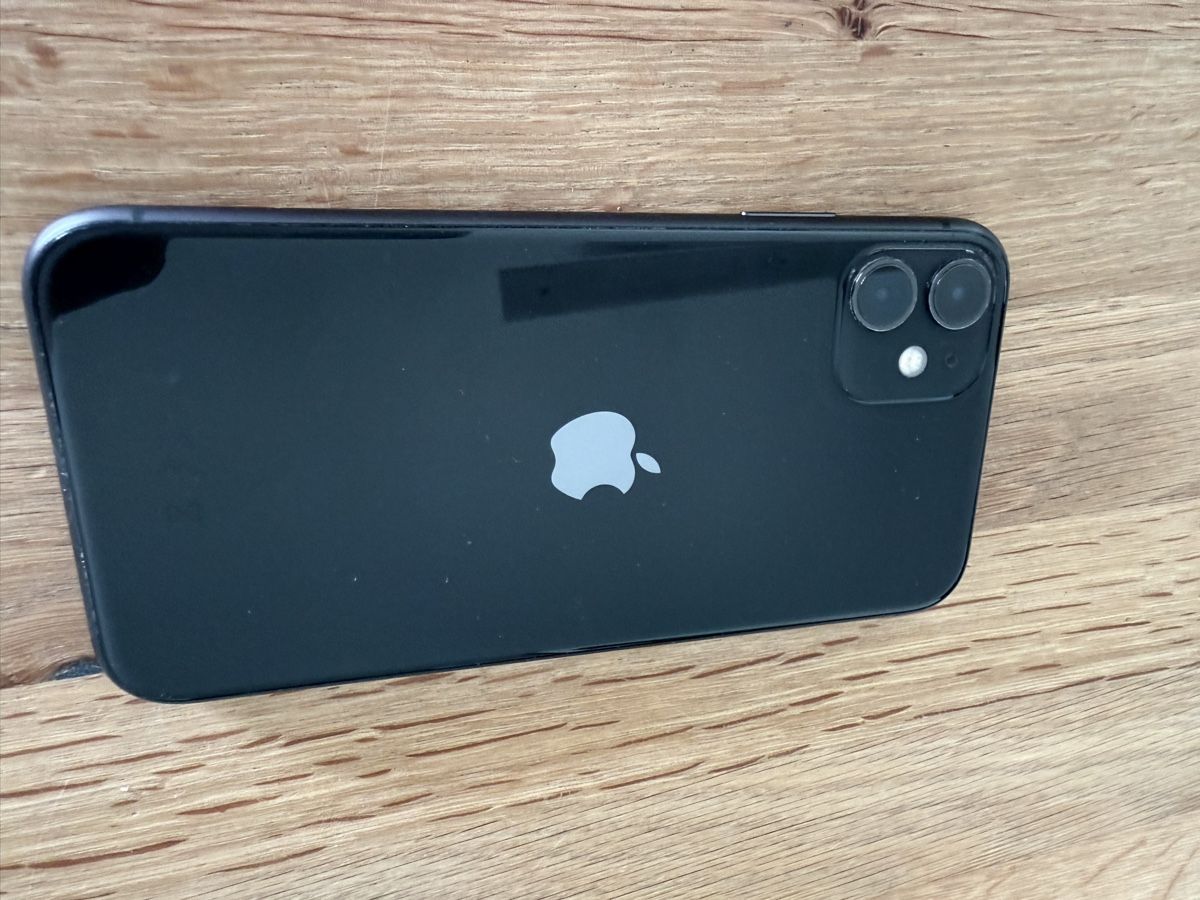 Apple Portables: iPhone 11 – D'occasion à Ennetbürgen par TP1987 1
