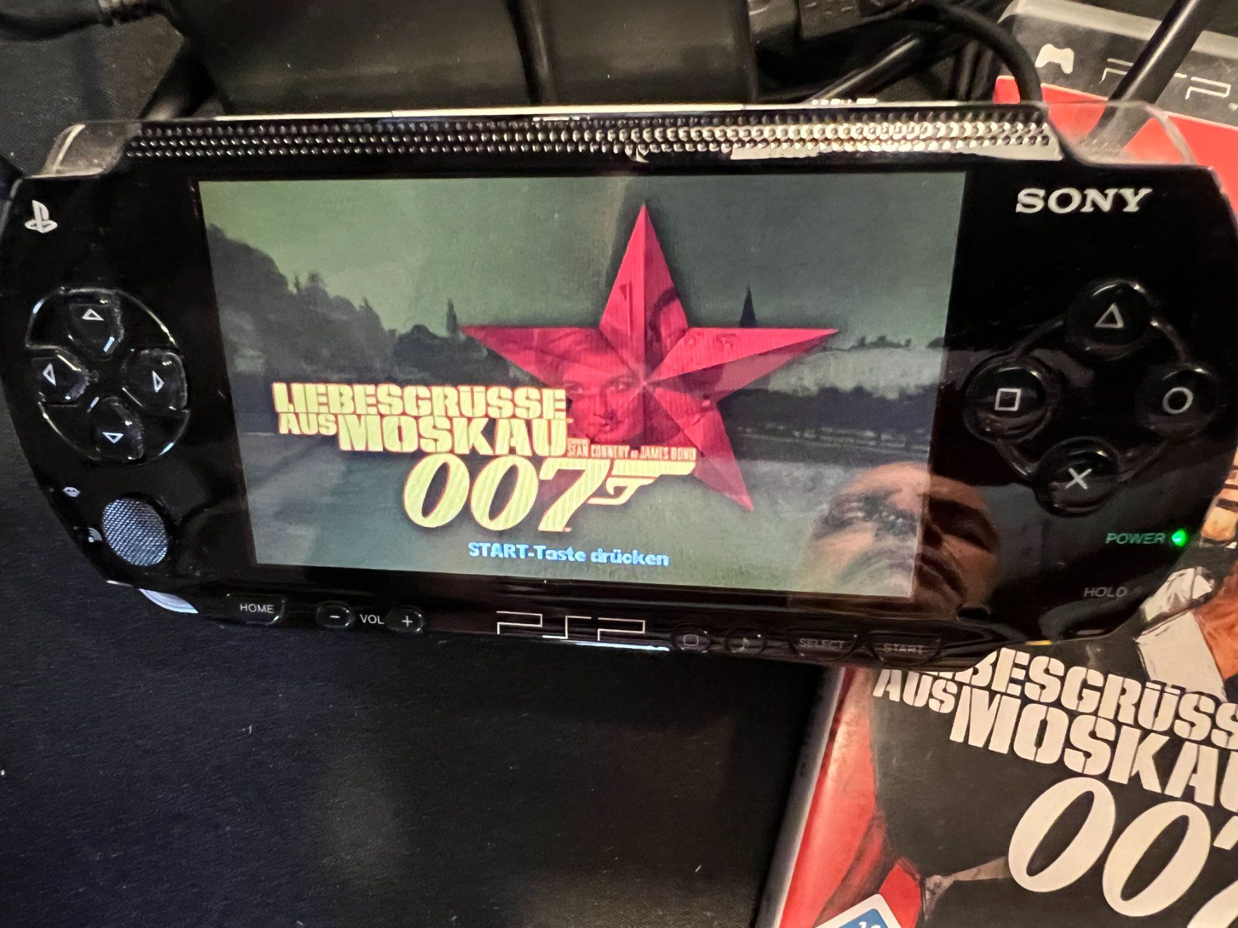 Sony Console: Sony PSP mit drei Spielen – Usato da Uster venduto da Stoessda 1