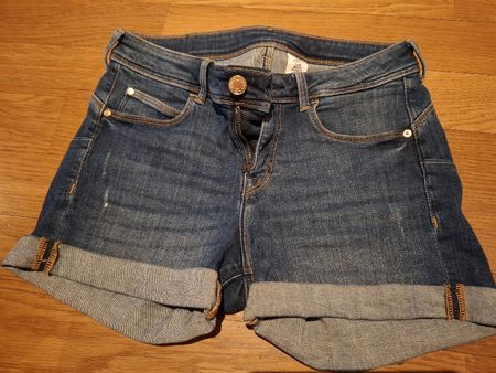 H&M Jeans Shorts blau Damen Grösse 36 guter Zustand