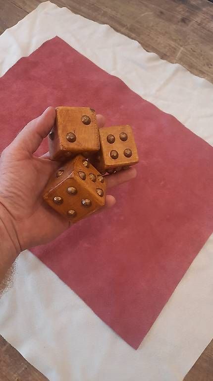 Spiele: Jeu Kaamelott  – Gebraucht aus Yverdon-les-Bains von joe_m2gk 1