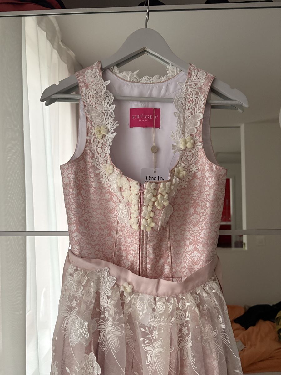 Krüger Robes: Krüger Dirndl Gr. 32 – Neuf (Voir description) à St. Gallen par niciper 4
